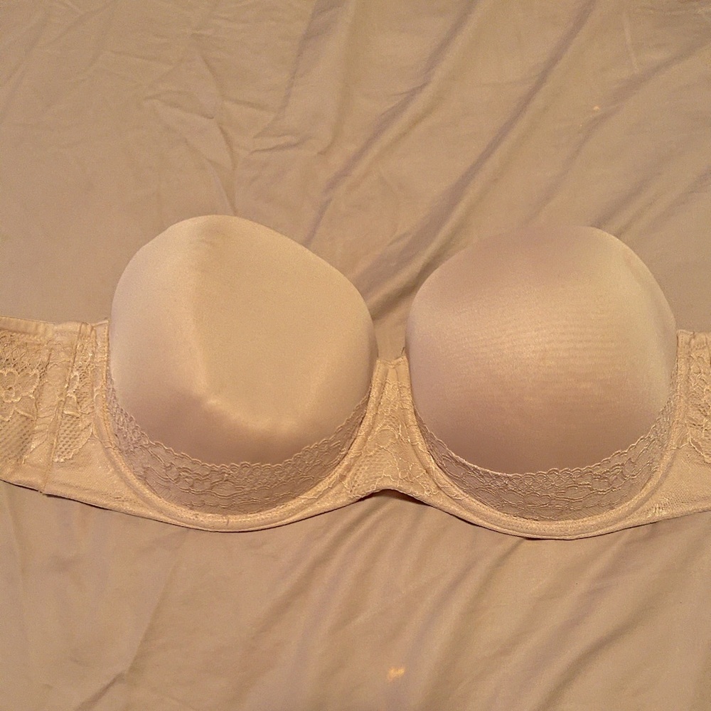 Strapless torrid bra